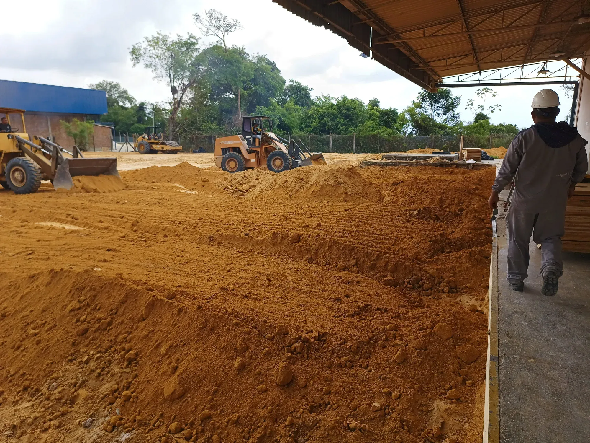 Ampliação de fábrica de plásticos — MM da Amazônia — registro fotográfico de obra, 17 de outubro de 2022 — Manaus/AM