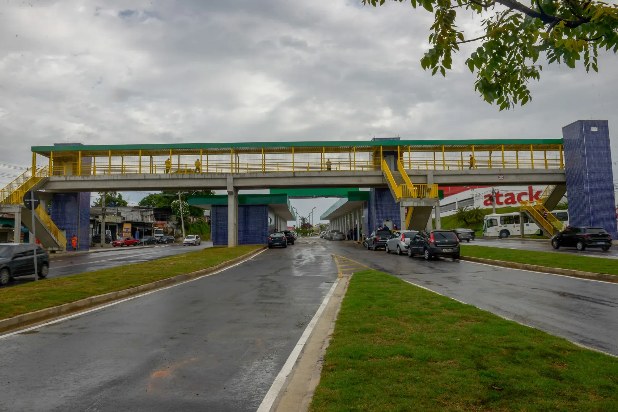 prefeito inaugura estao de transferncia parque das naes zona norte o — foto 5 de 10