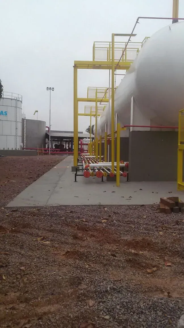 Base de envasamento Fogás – Rio Branco — registro fotográfico de obra, 16 de junho de 2015 — Rio Branco/AC