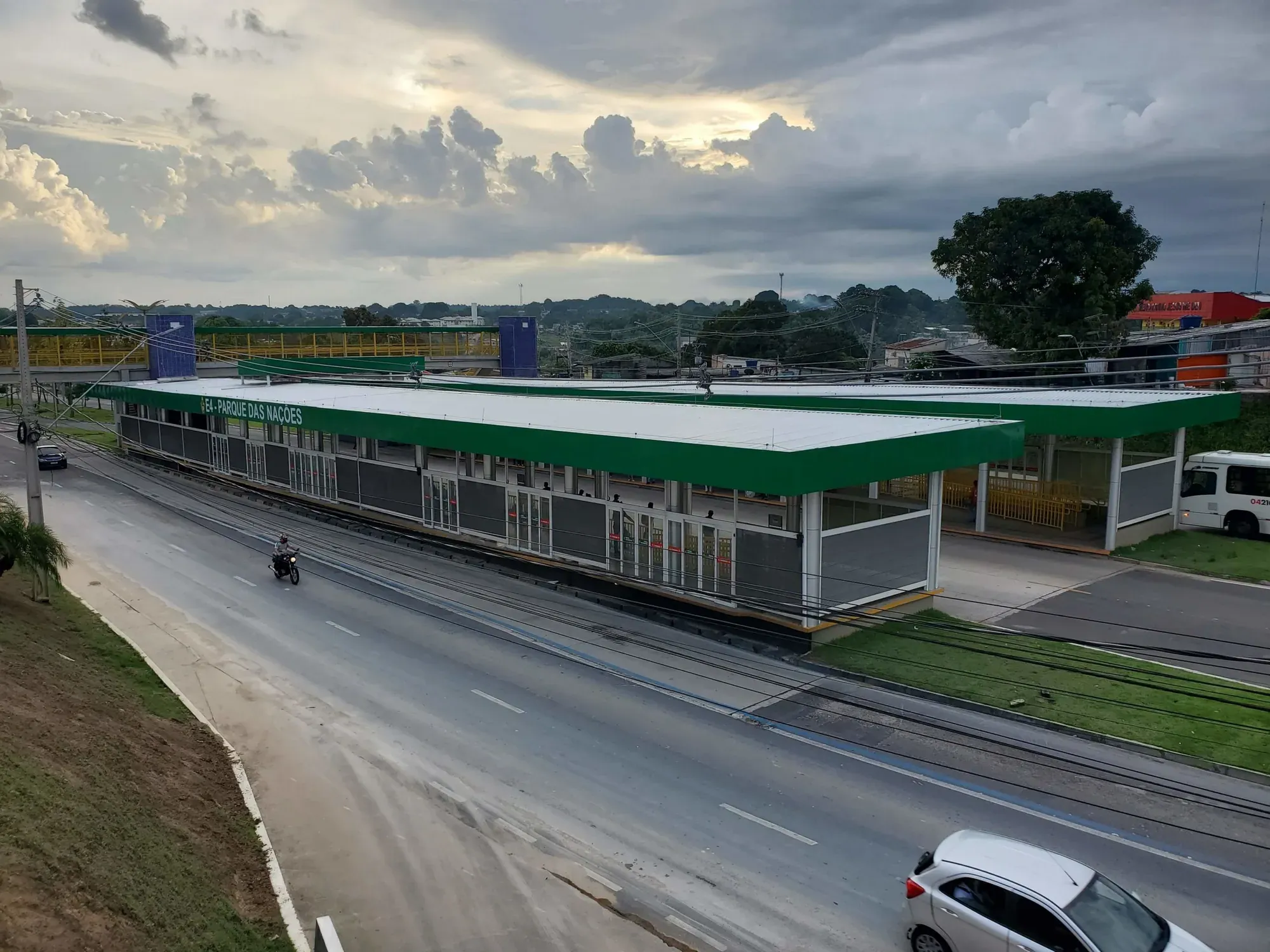 Estação E4 – Parque das Nações — registro fotográfico de obra, 30 de abril de 2021 — Manaus/AM