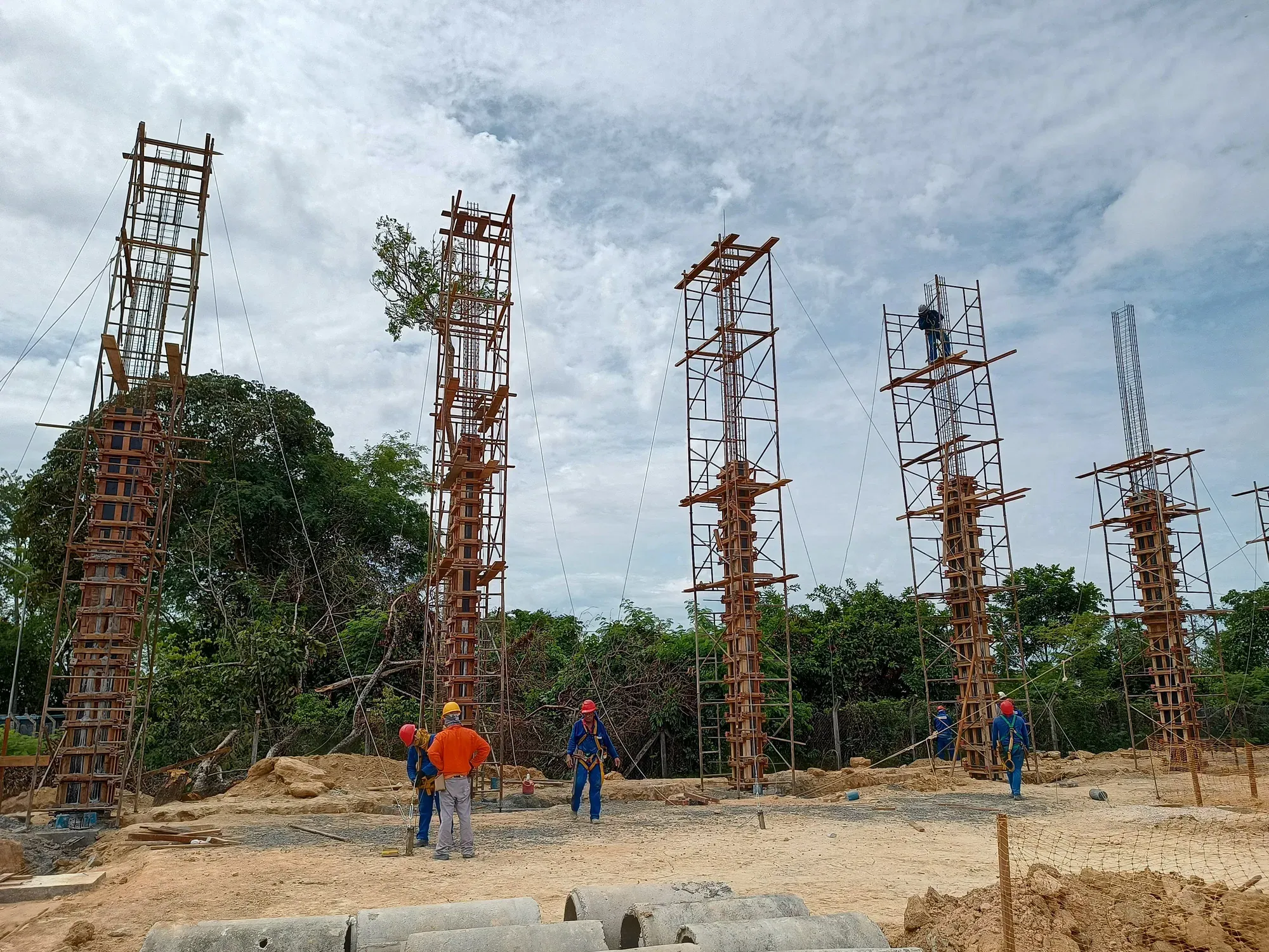 Ampliação de fábrica de plásticos — MM da Amazônia — registro fotográfico de obra, 11 de novembro de 2022 — Manaus/AM