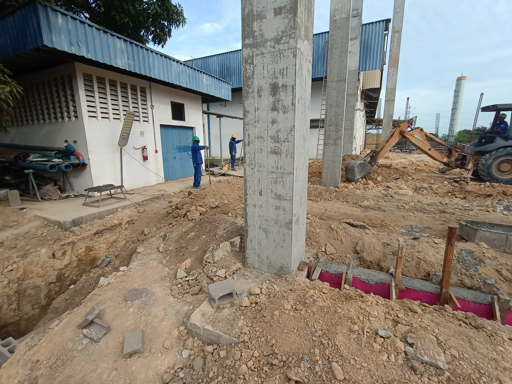 Ampliação de fábrica de plásticos — MM da Amazônia — registro fotográfico de obra, 22 de novembro de 2022 — Manaus/AM