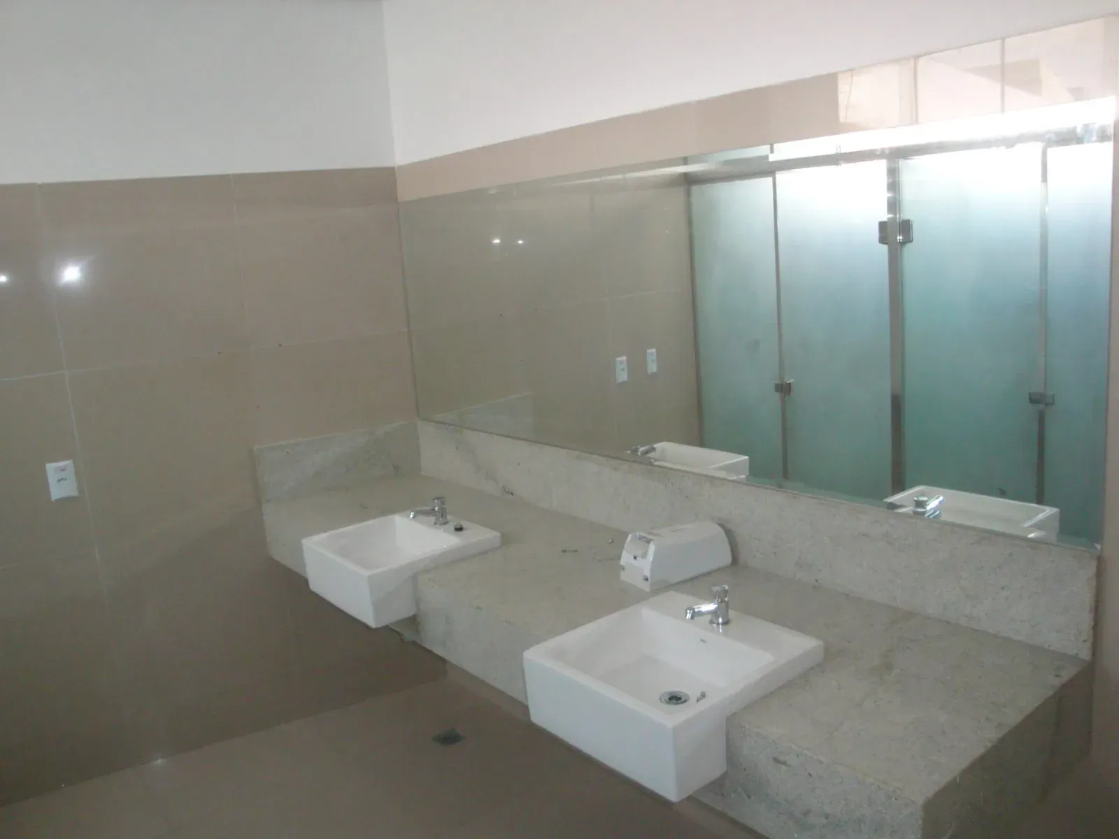 Ampliação e Adequação de edifício para o Laboratório Sabin – Parque Dez de Novembro – SABIN — registro fotográfico de obra — Manaus/AM — foto 9 de 12