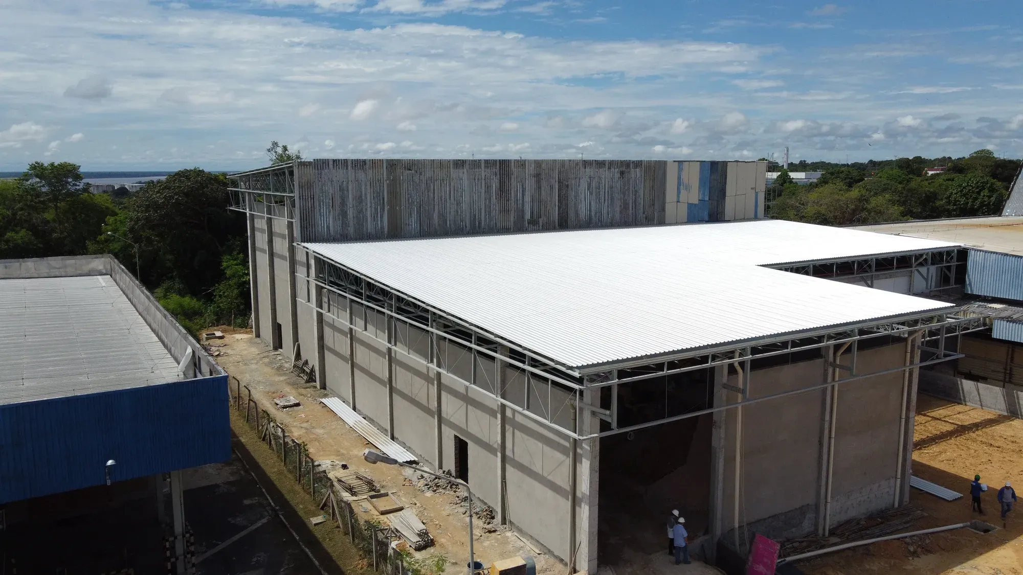 Ampliação de fábrica de plásticos — MM da Amazônia — registro fotográfico de obra, 1 de fevereiro de 2023 — Manaus/AM